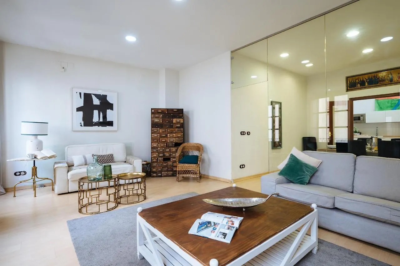 Homeyseville-Amazing Views Cathedral Tomas De Ibarra - 8 Pax, Parking Optional