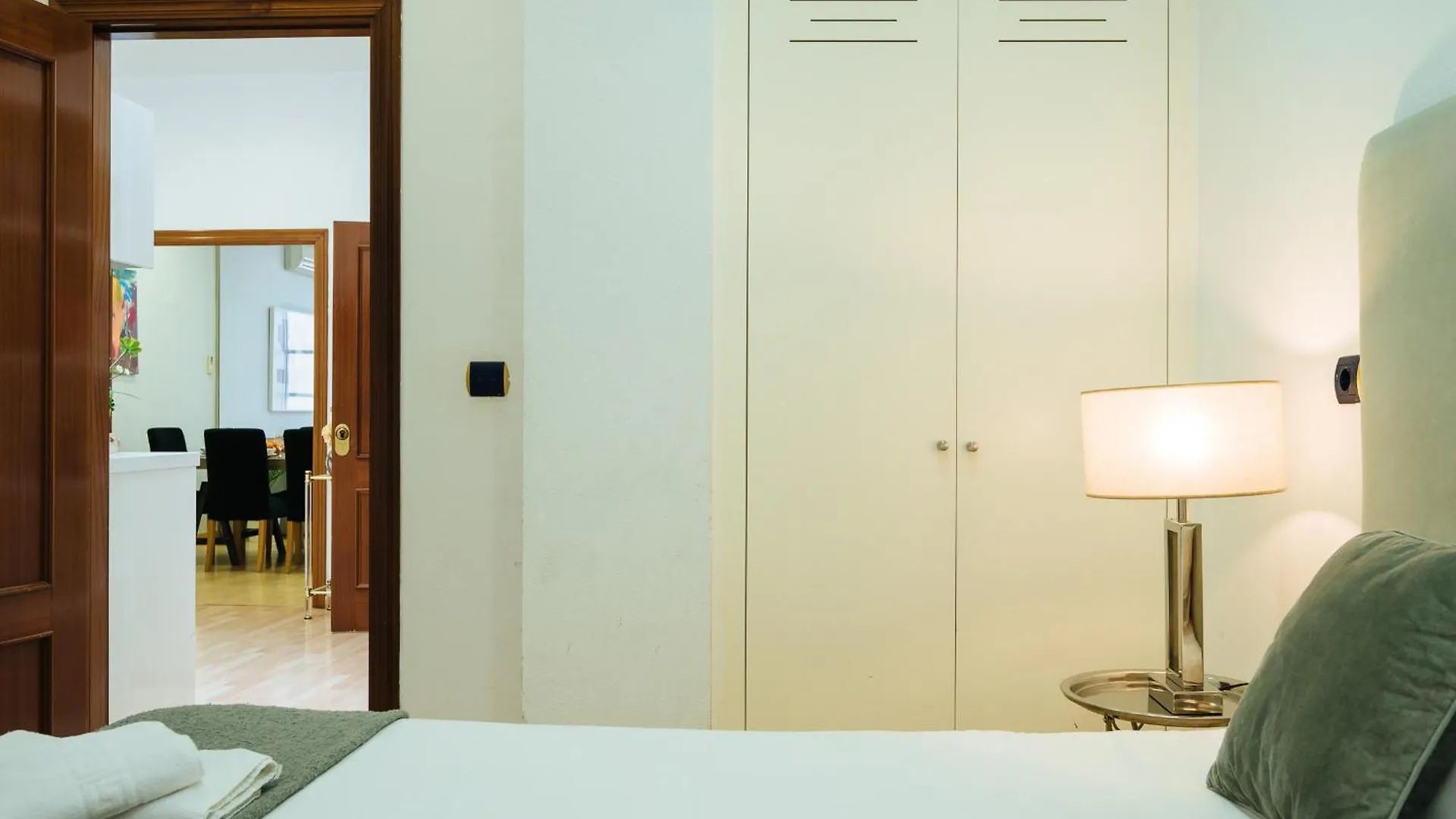 Homeyseville-Amazing Views Cathedral Tomas De Ibarra - 8 Pax, Parking Optional 0*,